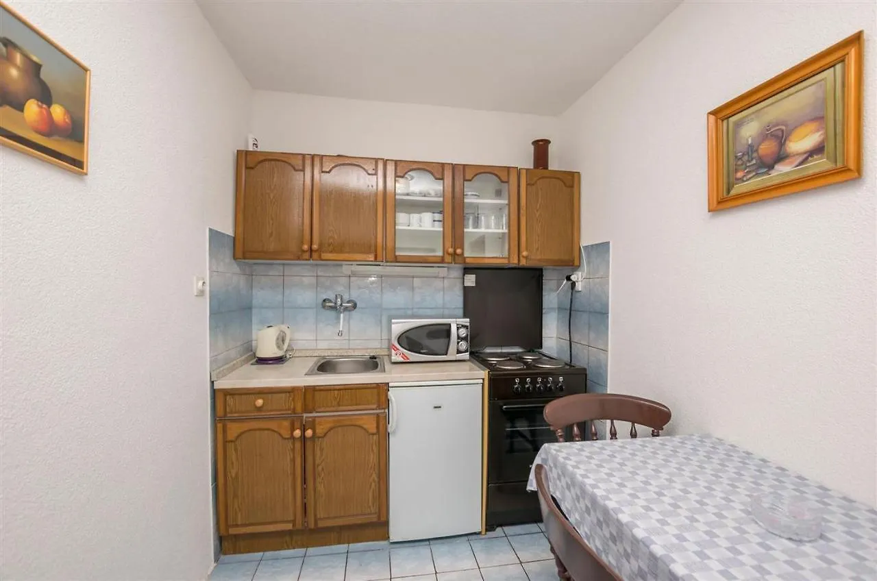 Apartments Ana -Green Street Privlaka  Croatia