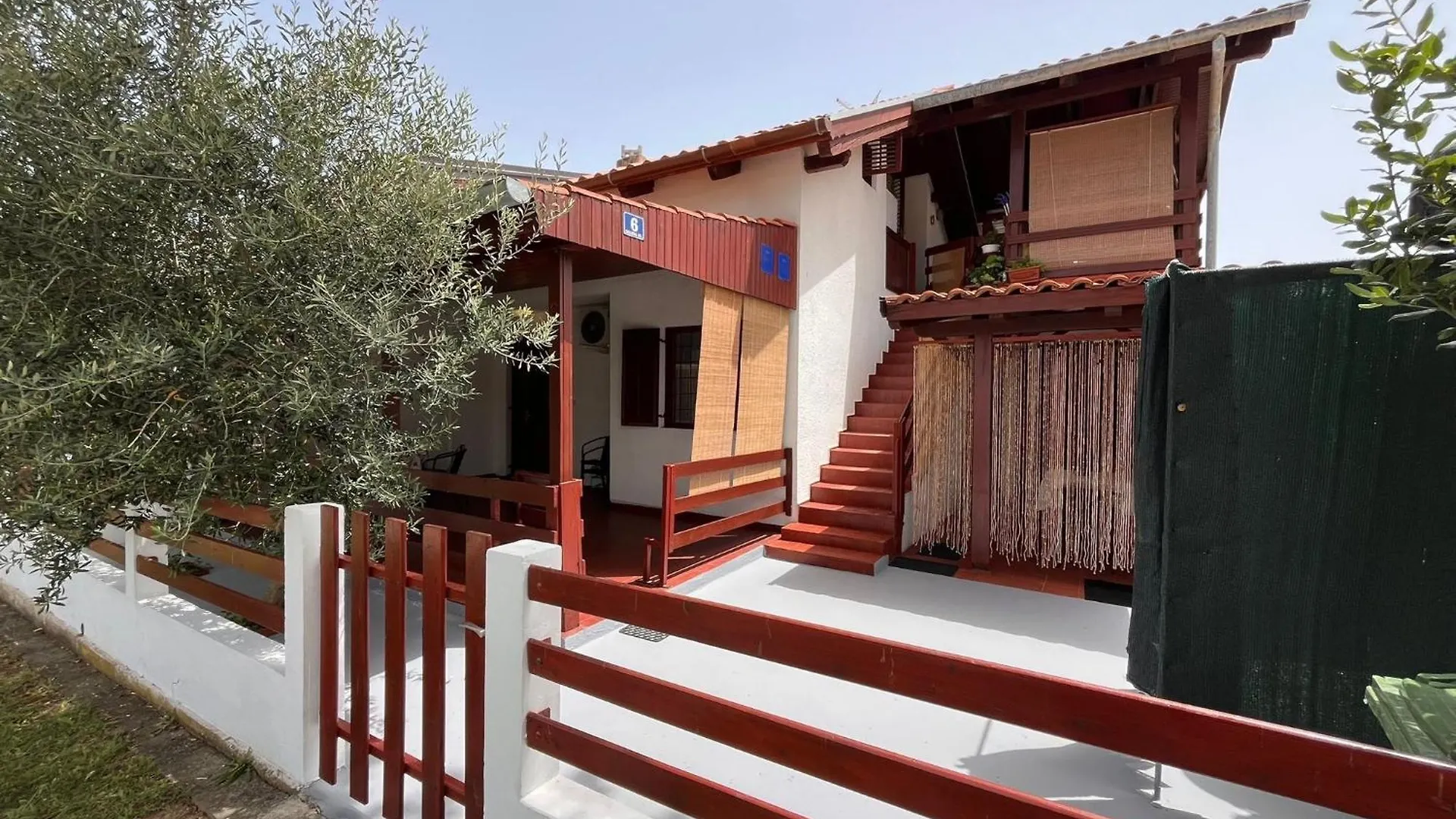 Apartments Ana -Green Street Privlaka  Croatia